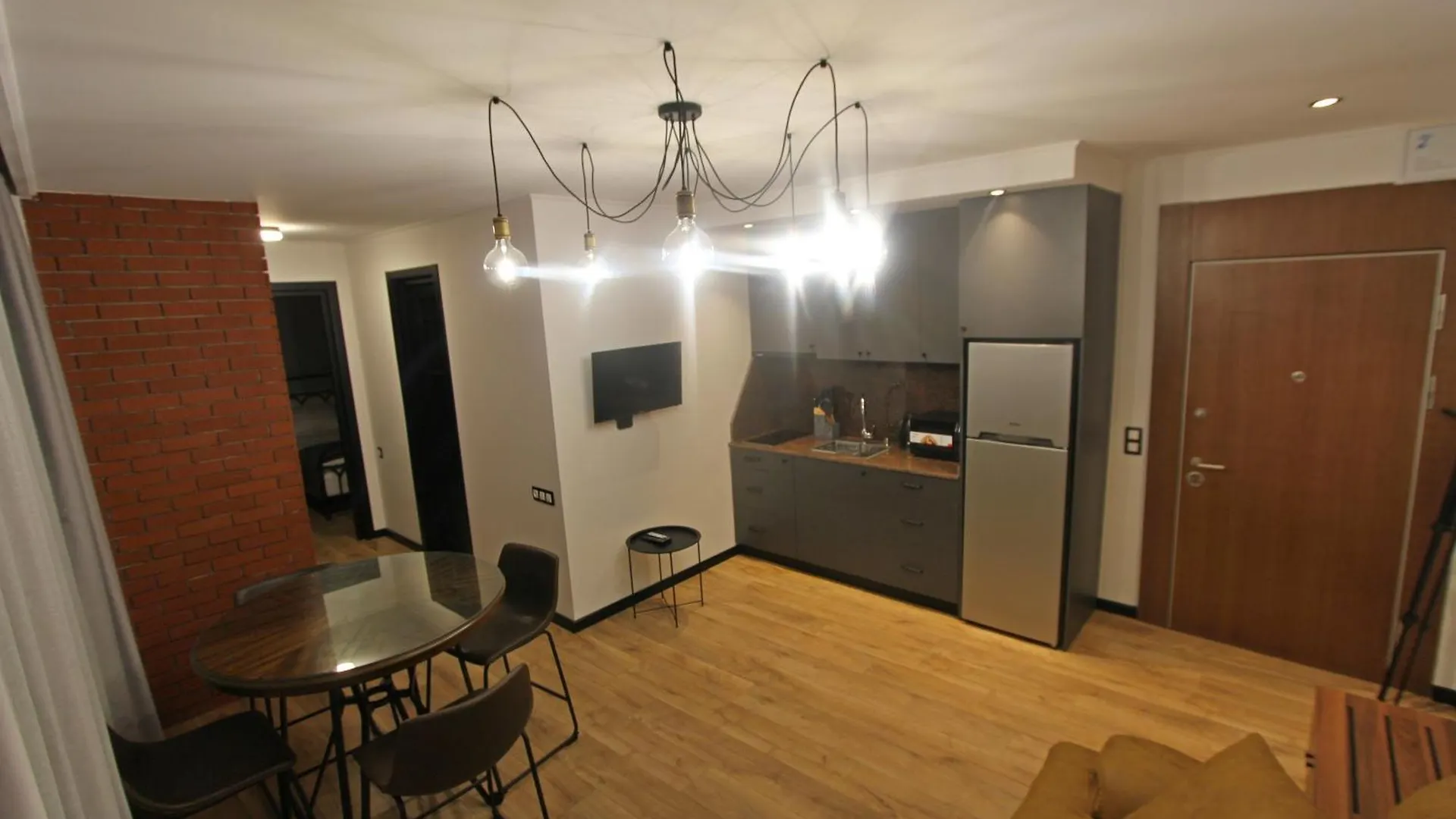 Apartments Near The Beach Adliye